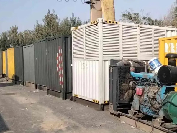 乐安200KW柴油发电机机组每小时油耗是多少?